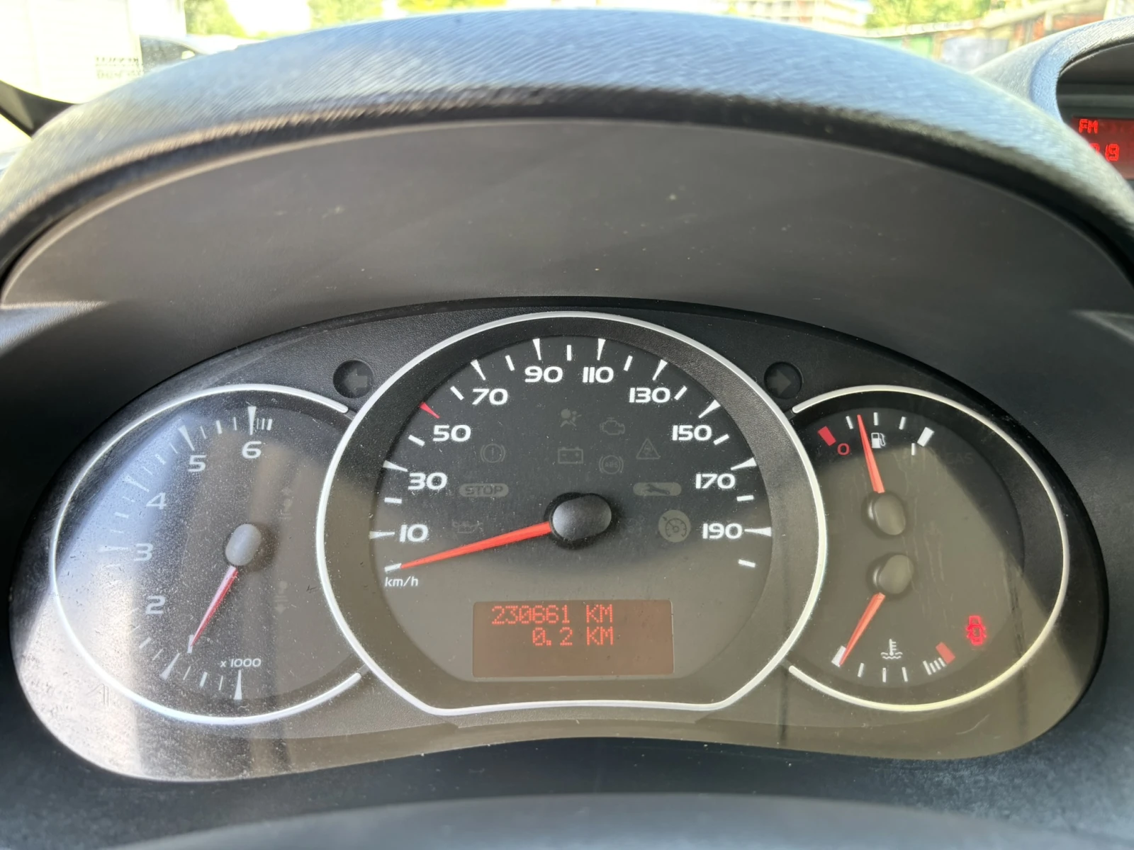 Renault Kangoo 1.5 DCi, снимка 10 - Автомобили и джипове - 55536183
