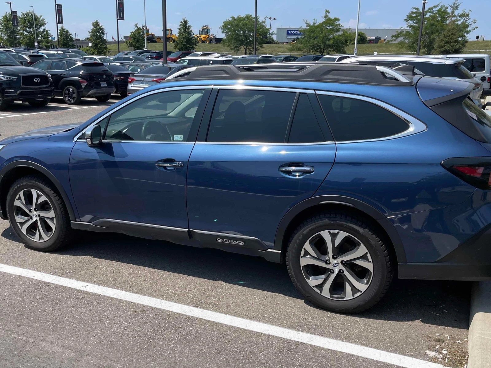 Subaru Outback Premier XT* 360* Pano* Обдухване* 2комлект гуми* П, снимка 4 - Автомобили и джипове - 55548169