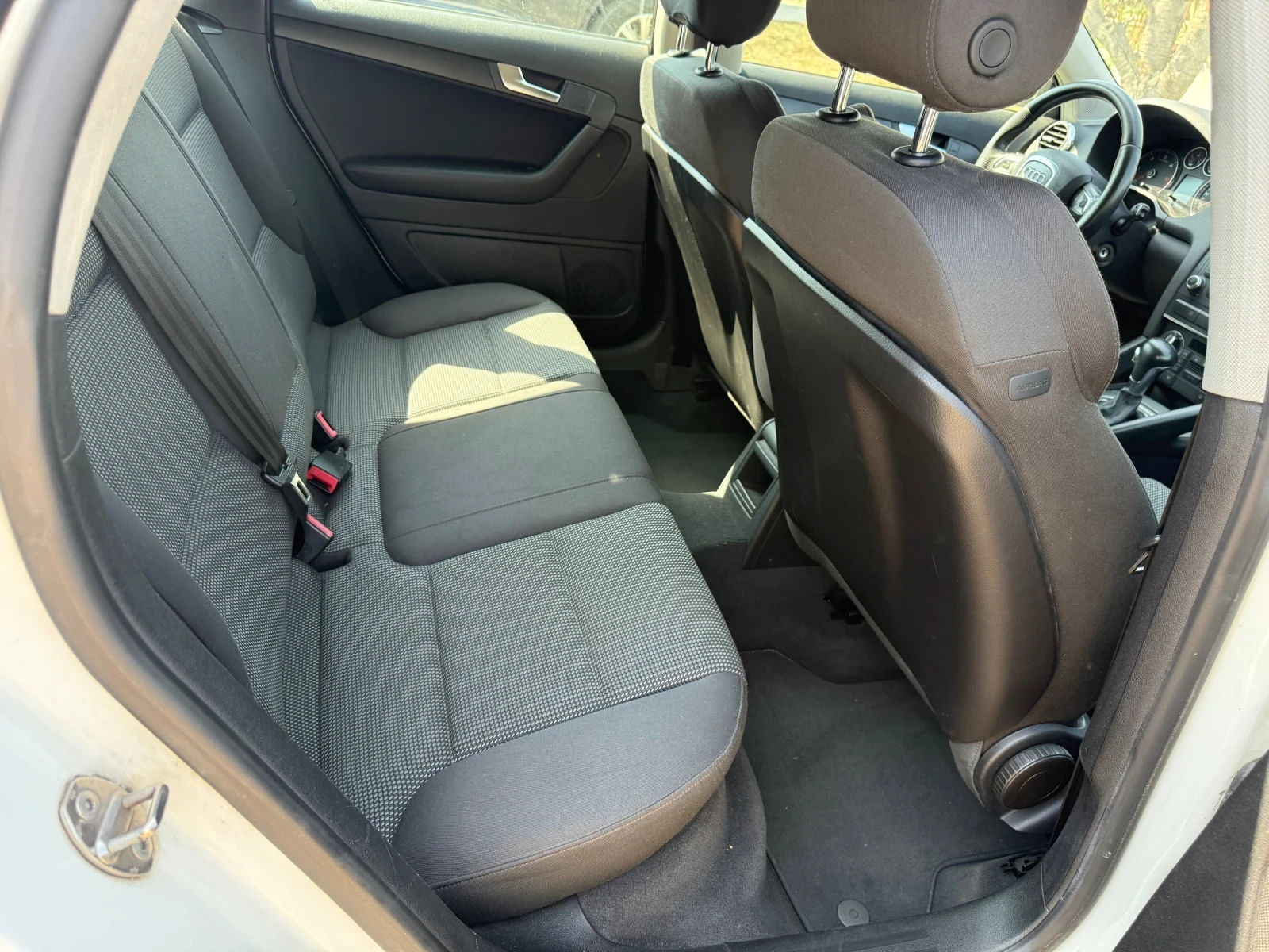 Audi A3 2.0TDI* Автоматик* 170к.с.* , снимка 11 - Автомобили и джипове - 56138060