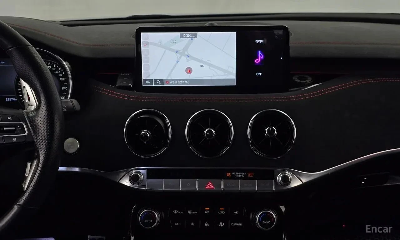 Kia Stinger, снимка 14 - Автомобили и джипове - 56728928