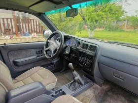 Toyota Hilux 2.5 D4D, снимка 9