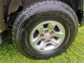 Toyota Hilux 2.5 D4D, снимка 11