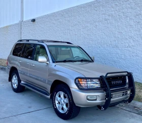 Toyota Land cruiser - 21420 € / 41893.88 лв. - 63040121 6