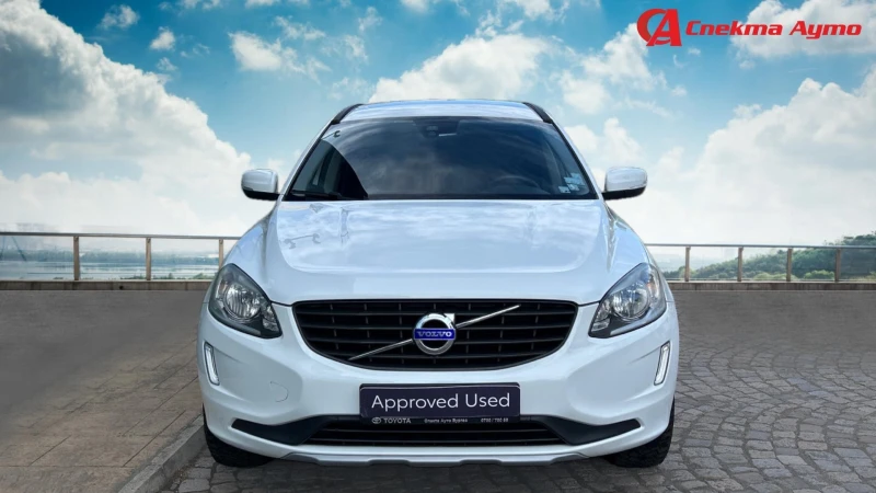 Volvo XC60 D4 2.4 AWD , Месечна вноска от 579 лева. , снимка 8 - Автомобили и джипове - 47229423