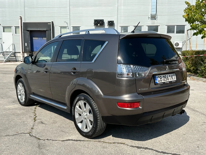 Mitsubishi Outlander 2.2d 156 к.с., снимка 3 - Автомобили и джипове - 51664622