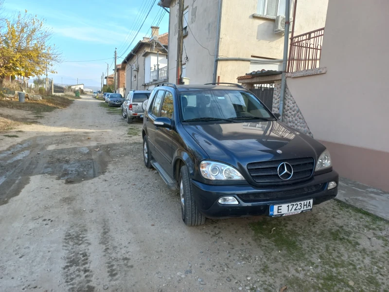Mercedes-Benz ML 270, снимка 3 - Автомобили и джипове - 52869488