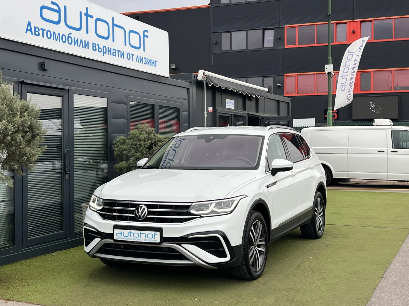 VW Tiguan ELEGANCE/2.0TSI/190K.C./8АТ/ALLSPACE/N1, снимка 1