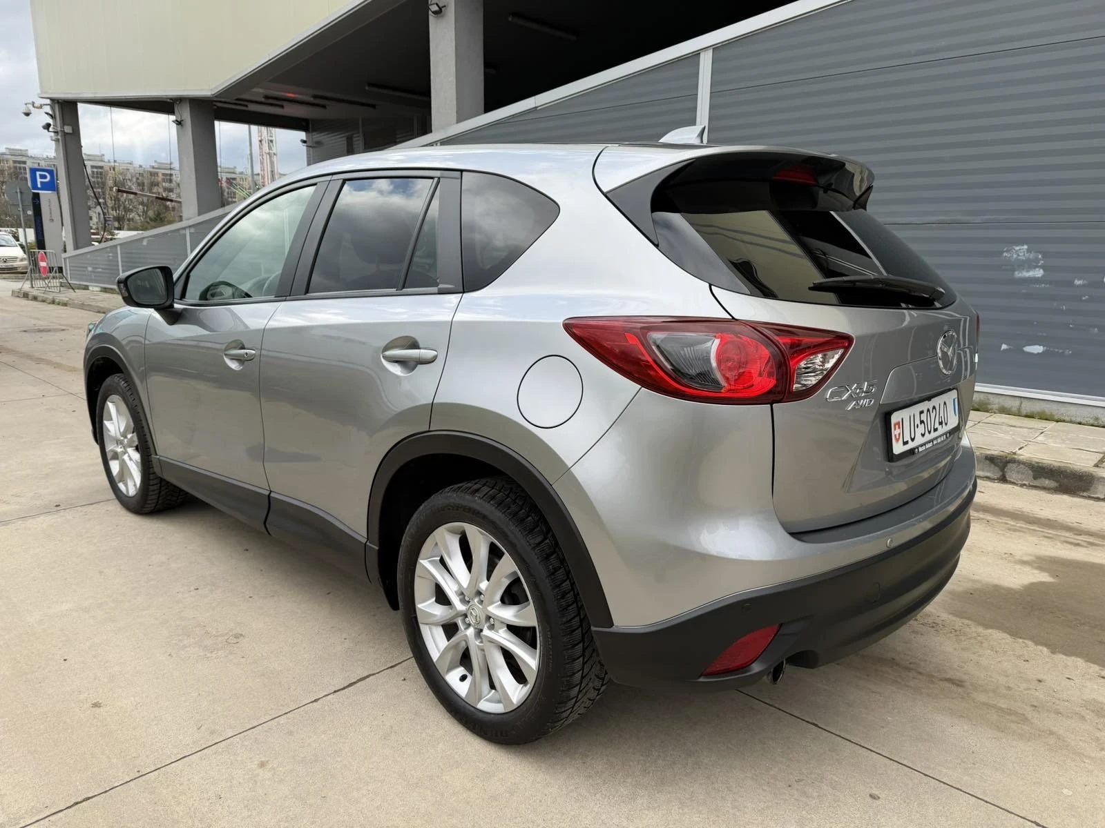 Mazda CX-5 2.0i Swiss AWD - изображение 6