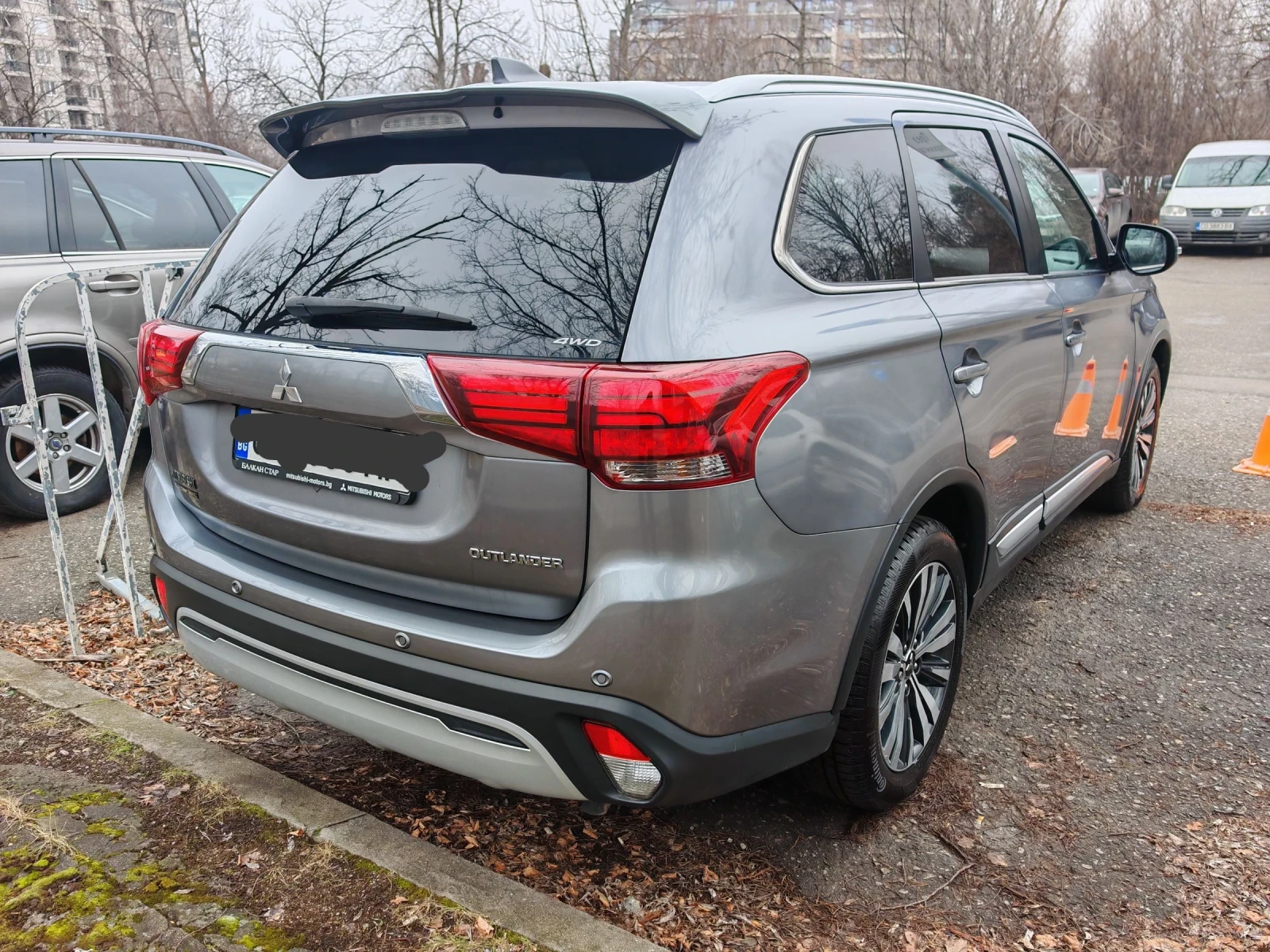 Mitsubishi Outlander  - изображение 4