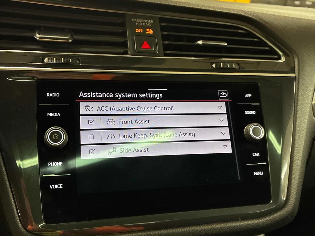 VW Tiguan * Comfortline R Line Black Edition * CARFAX * AWD  | Mobile.bg � ����������� 15