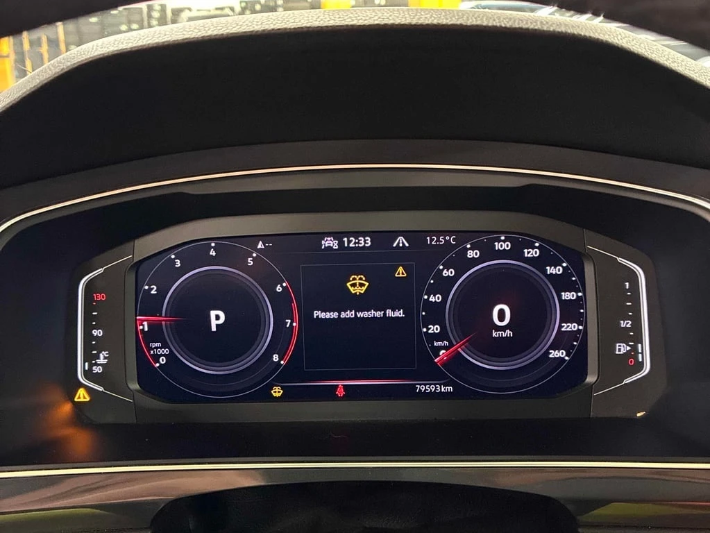 VW Tiguan * Comfortline R Line Black Edition * CARFAX * AWD  | Mobile.bg � ����������� 8