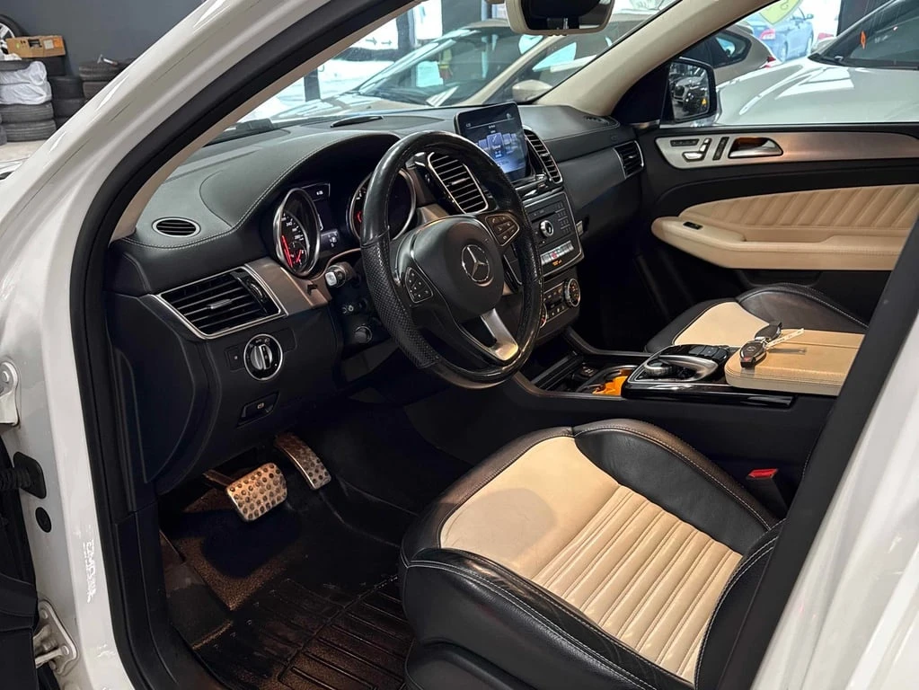 Mercedes-Benz GLE 43 AMG | КУПЕ| ПАНО| ПОДГРЕВИ| 2 КЛЮЧА| DISTRONIC  - изображение 8