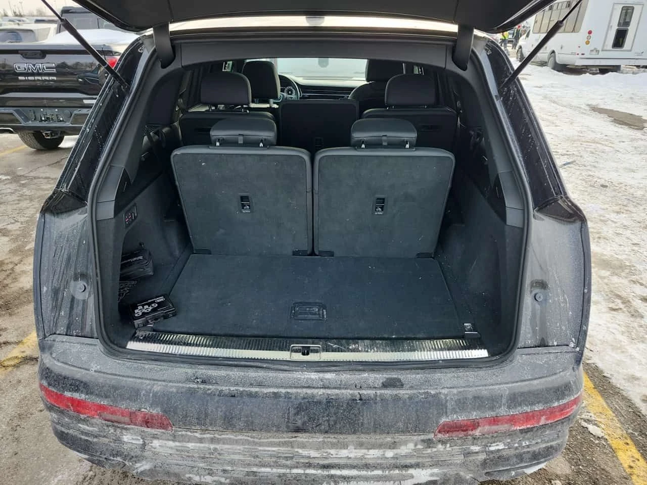 Audi Q7 * PROGRESSIV * CARFAX * ПАНОРАМА * ОБДУХВАНЕ * , снимка 7 - Автомобили и джипове - 54060255