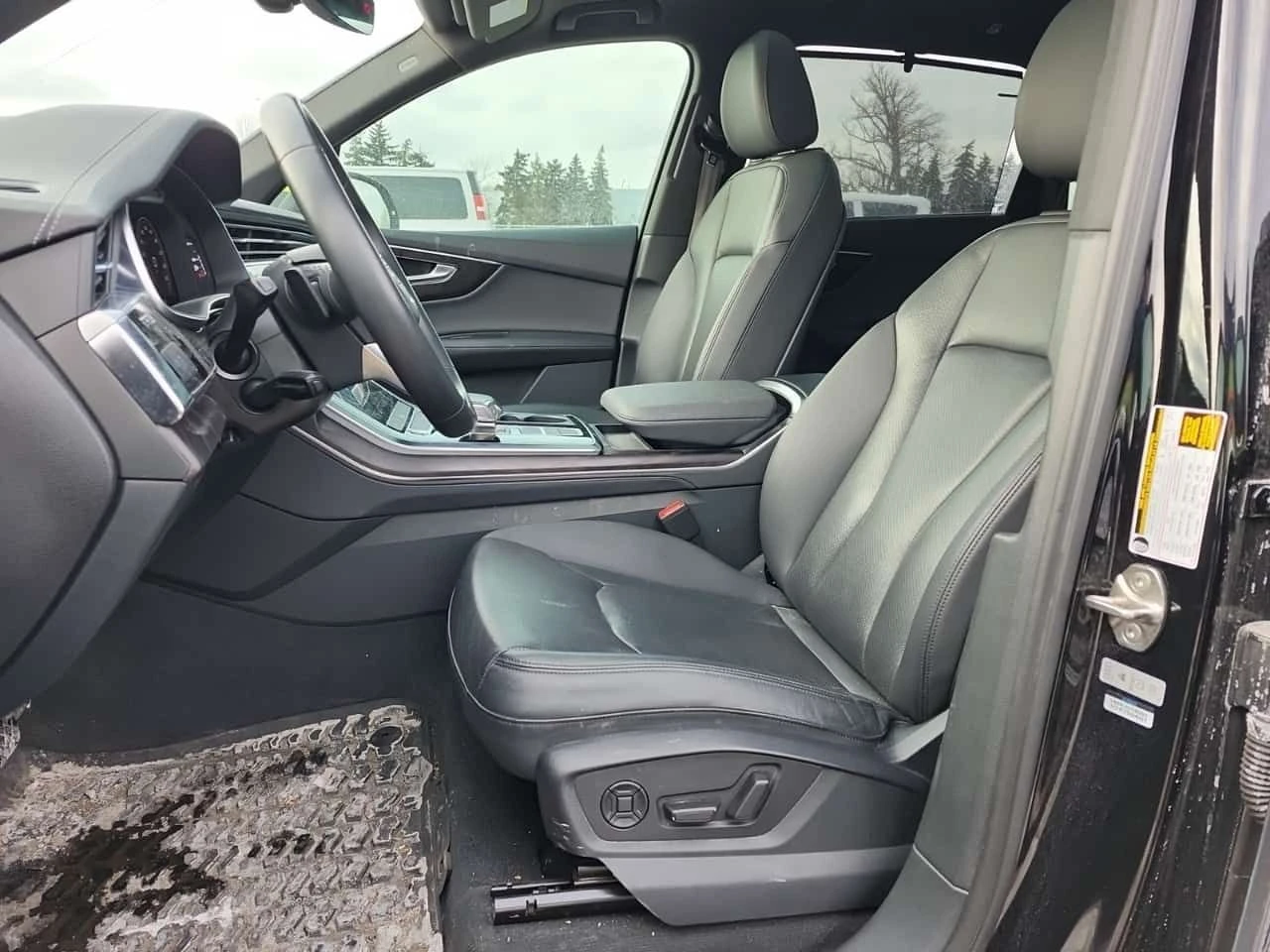 Audi Q7 * PROGRESSIV * CARFAX * ПАНОРАМА * ОБДУХВАНЕ * , снимка 9 - Автомобили и джипове - 54060255