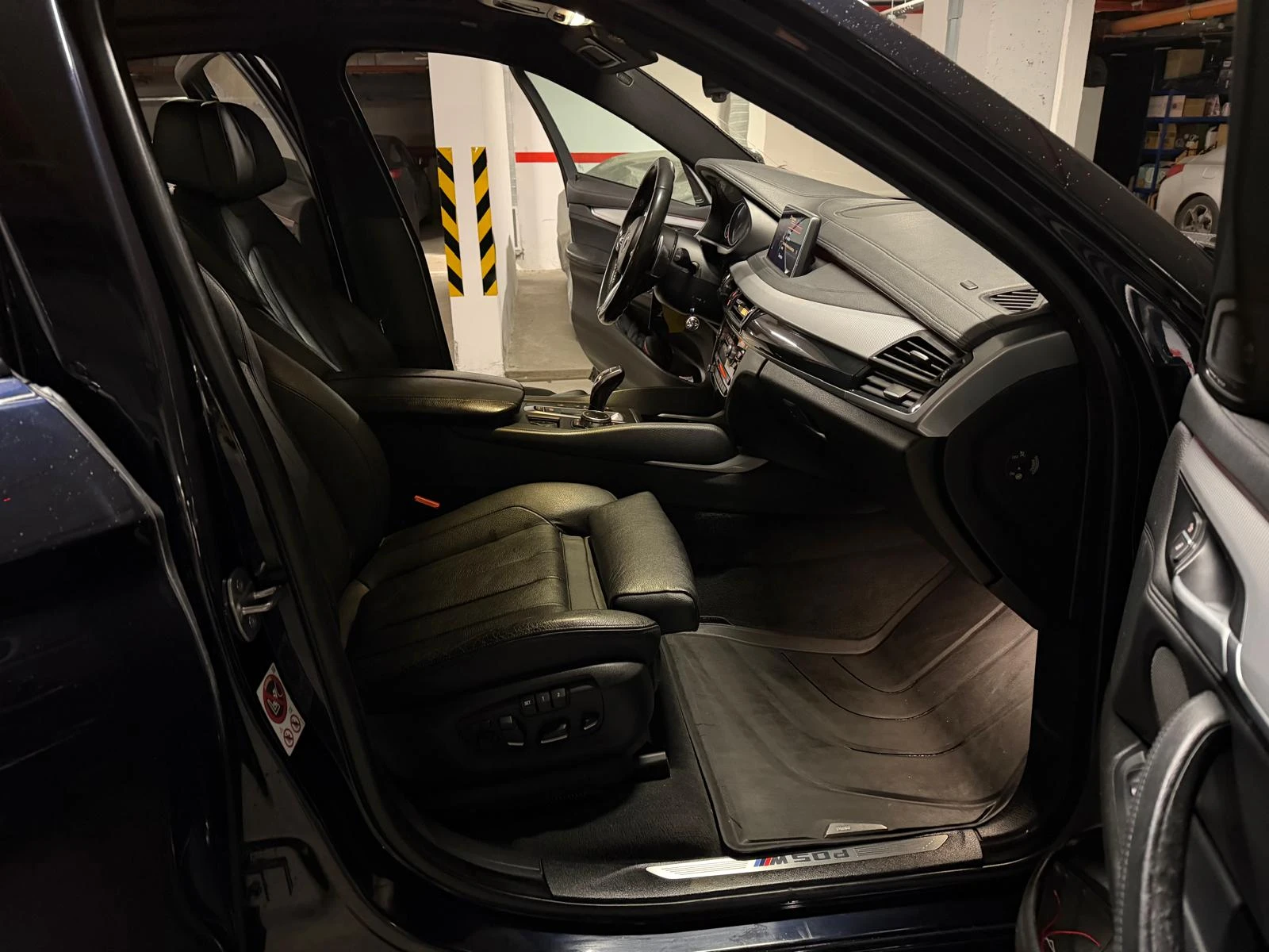 BMW X6 M50D, снимка 10 - Автомобили и джипове - 54099950