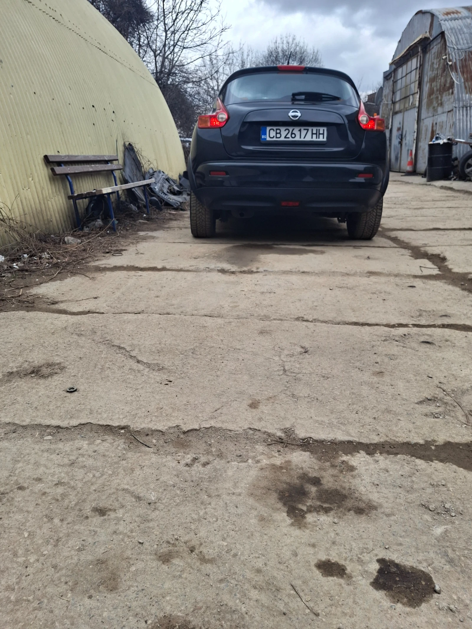 Nissan Juke 1.6 Бензин/Газ, снимка 4 - Автомобили и джипове - 54182101