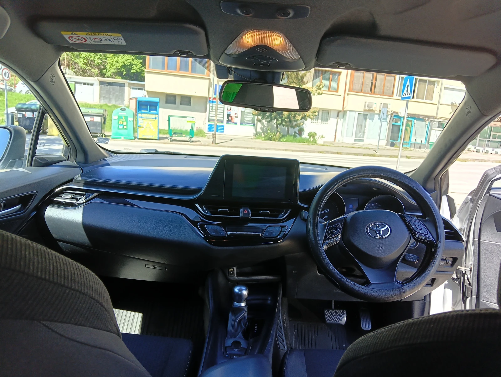 Toyota C-HR, снимка 7 - Автомобили и джипове - 54334224