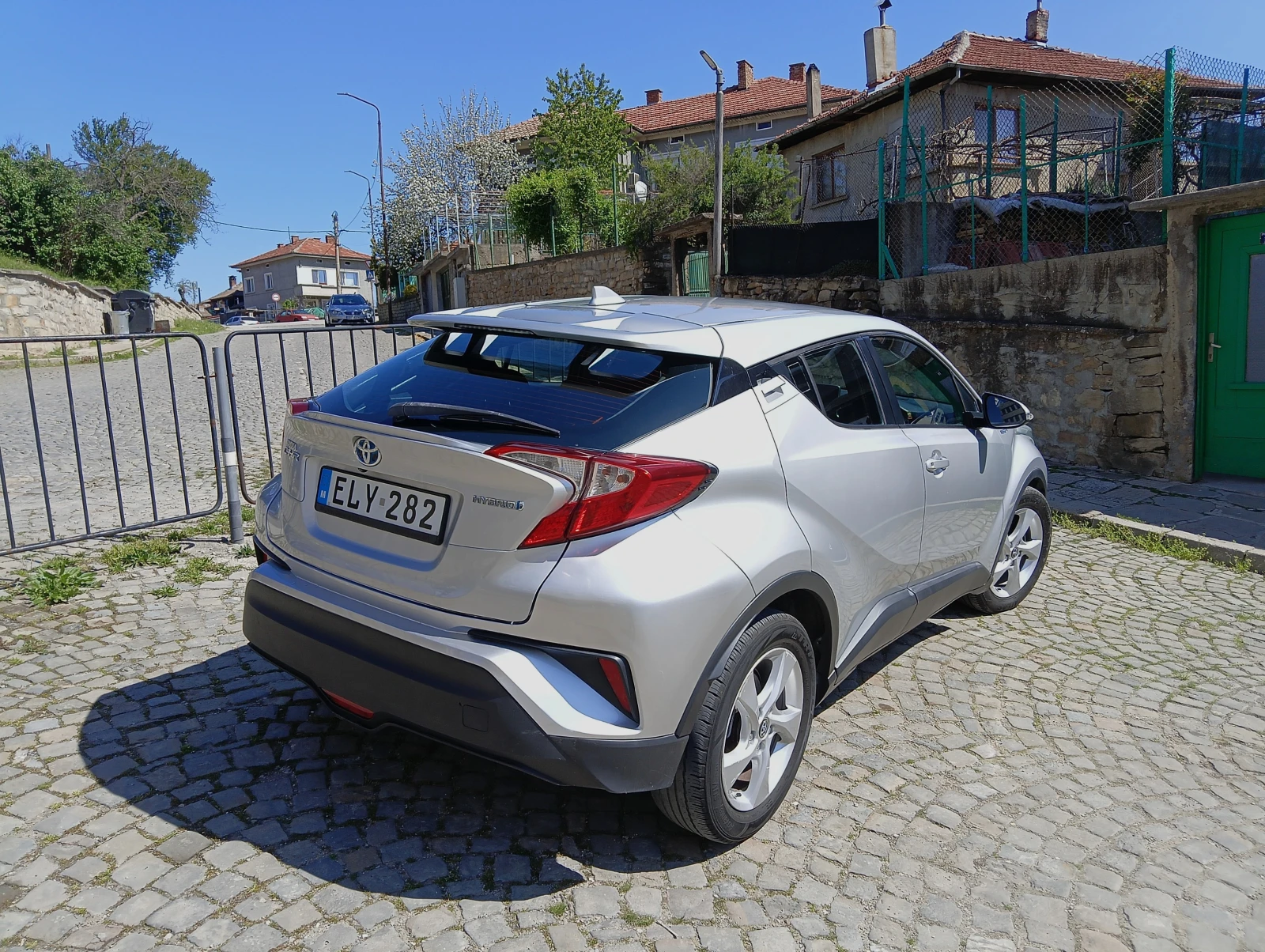 Toyota C-HR, снимка 4 - Автомобили и джипове - 54334224