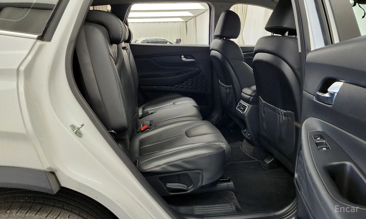 Hyundai Santa fe 2.2D Premium 4x4* DISTRONIC* ПОДГРЕВ* ОБДУХВАНЕ* , снимка 14 - Автомобили и джипове - 55431144