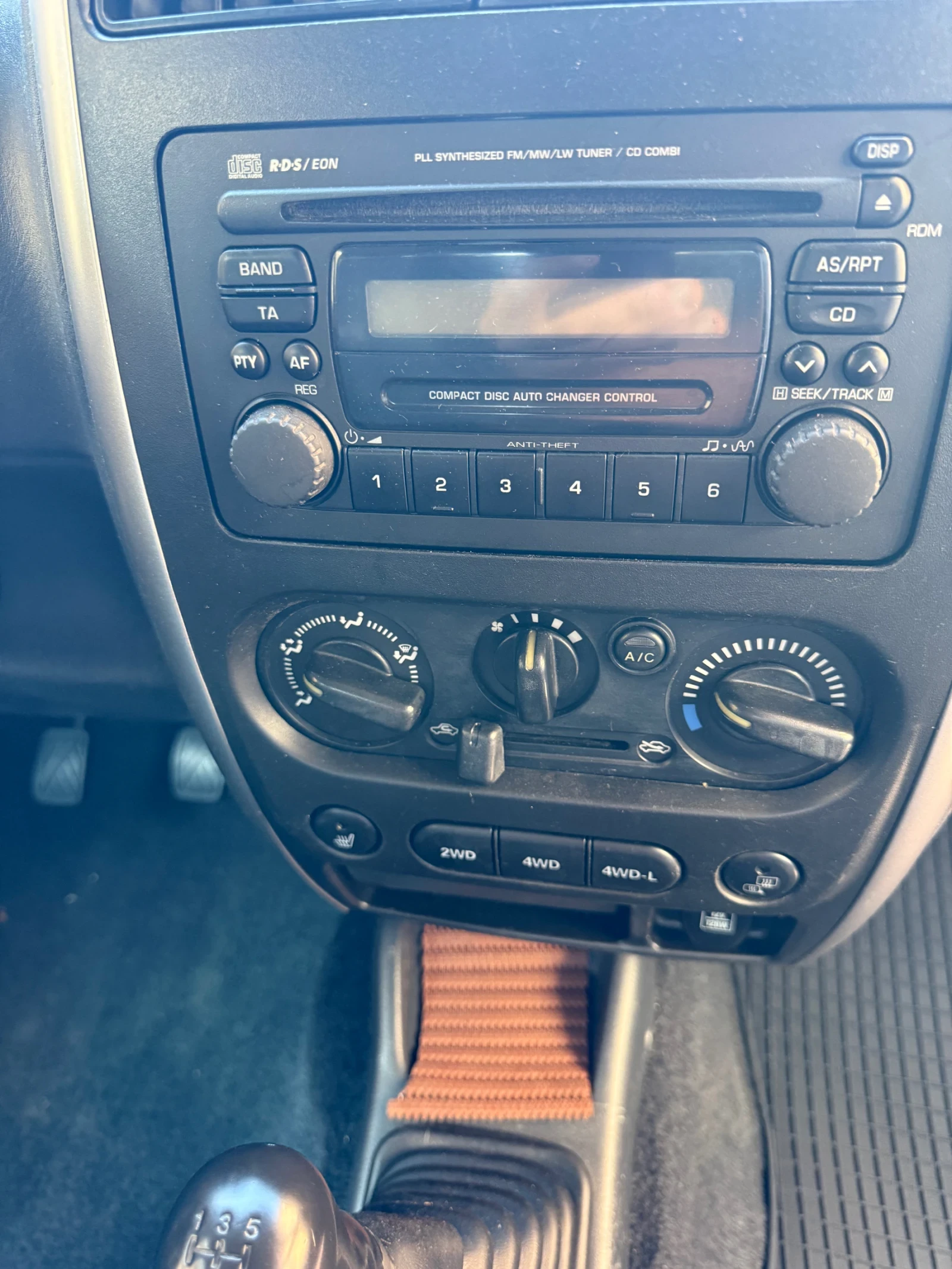 Suzuki Jimny, снимка 11 - Автомобили и джипове - 55457529