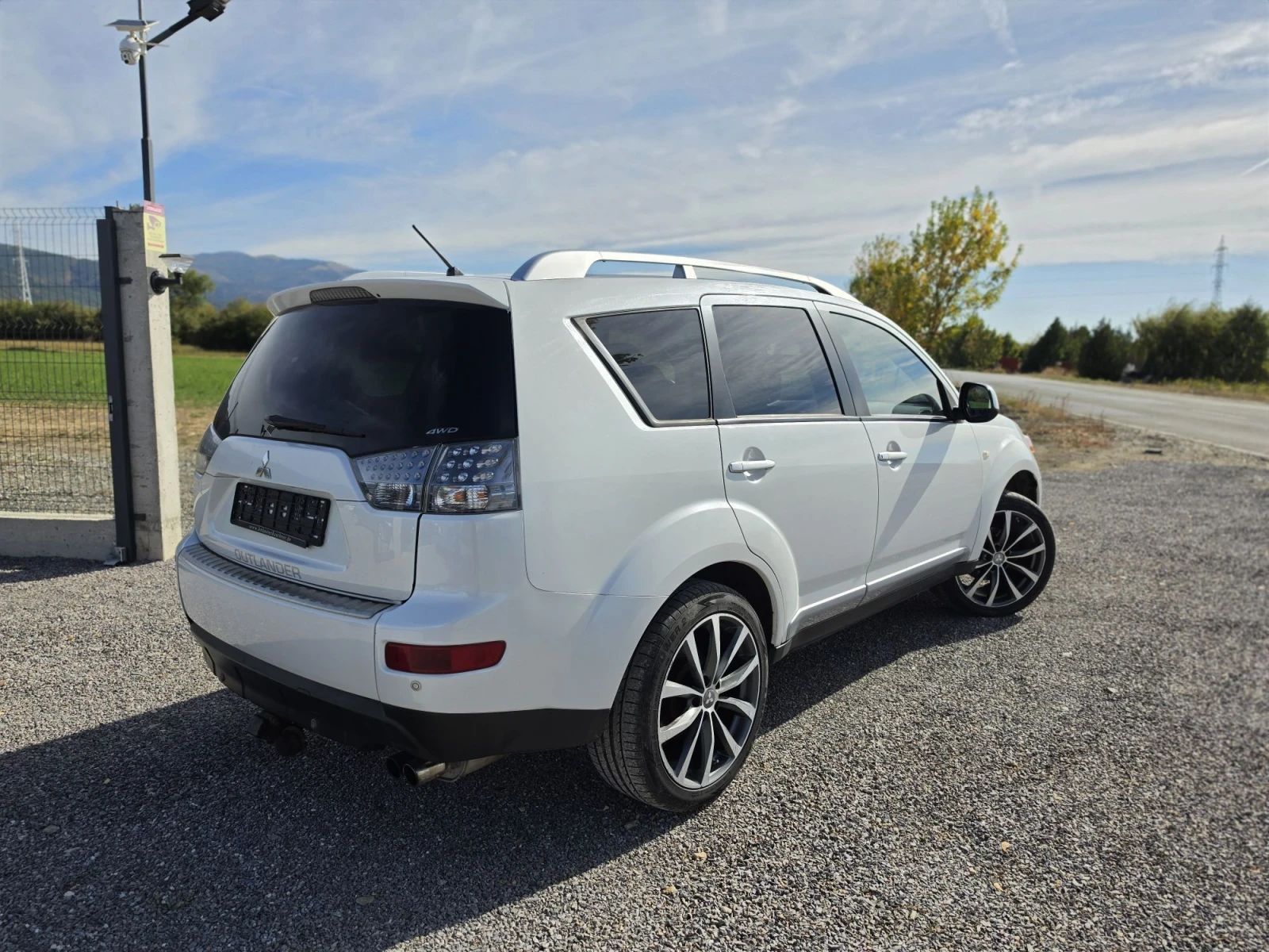 Mitsubishi Outlander 2.2 156 4?4, снимка 6 - Автомобили и джипове - 56518752