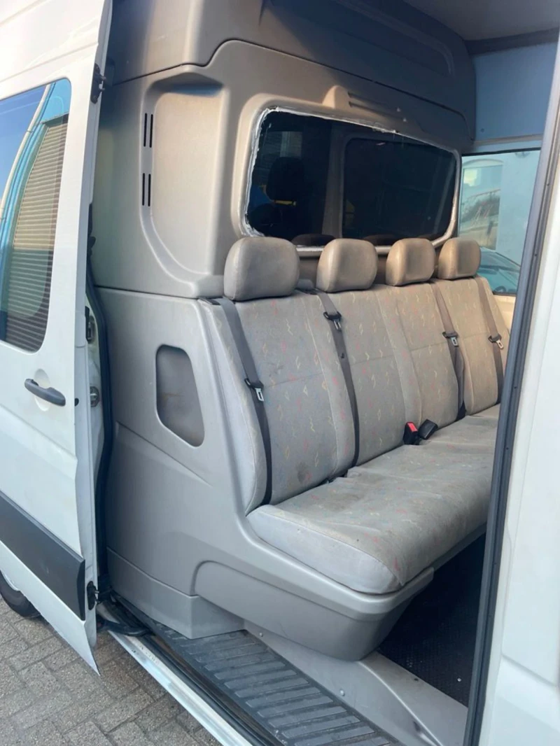 VW Crafter, снимка 7 - Бусове и автобуси - 47708889