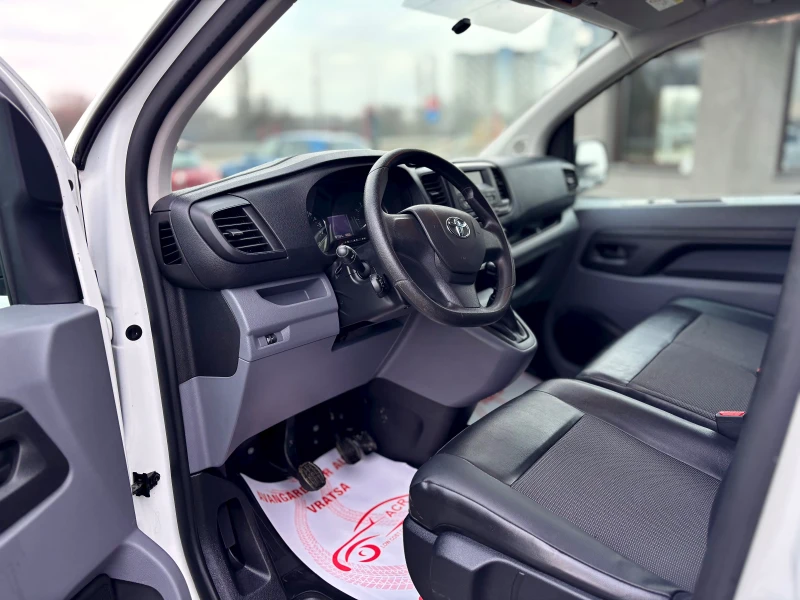 Toyota Proace, снимка 9 - Бусове и автобуси - 53494036
