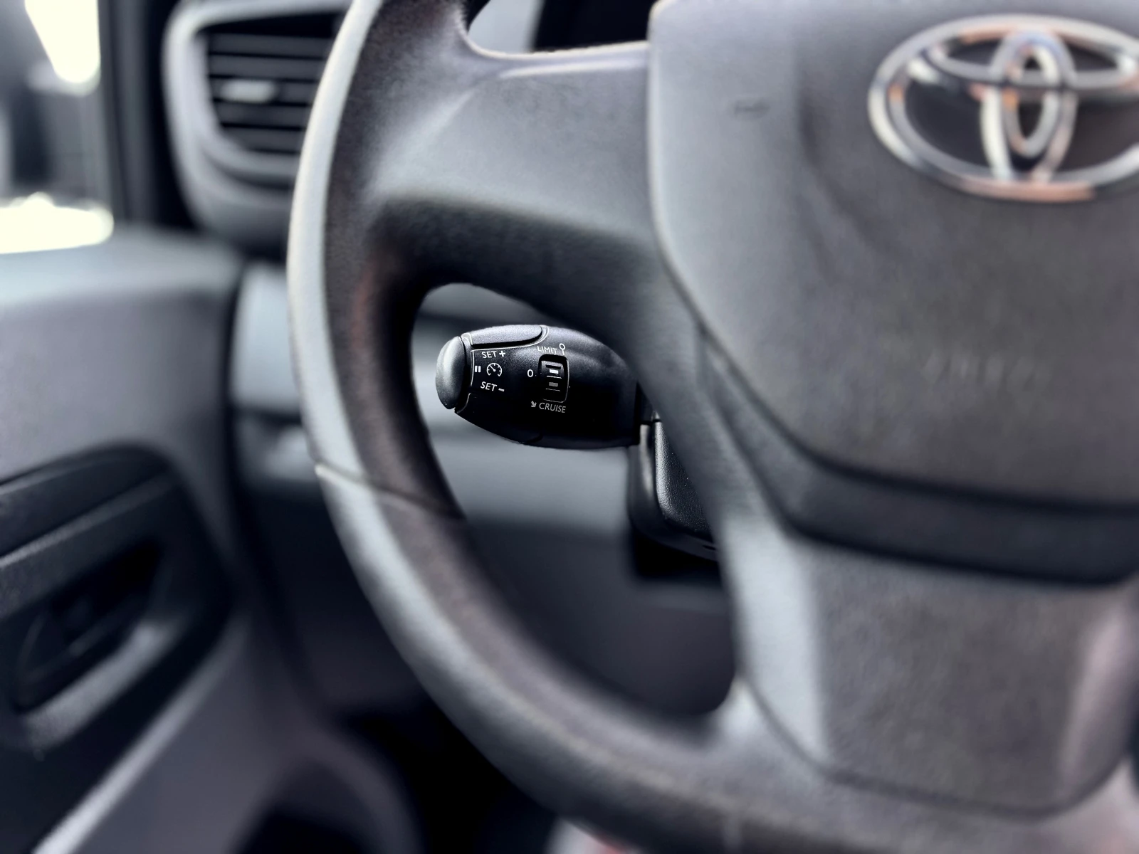 Toyota Proace | Mobile.bg � ����������� 14