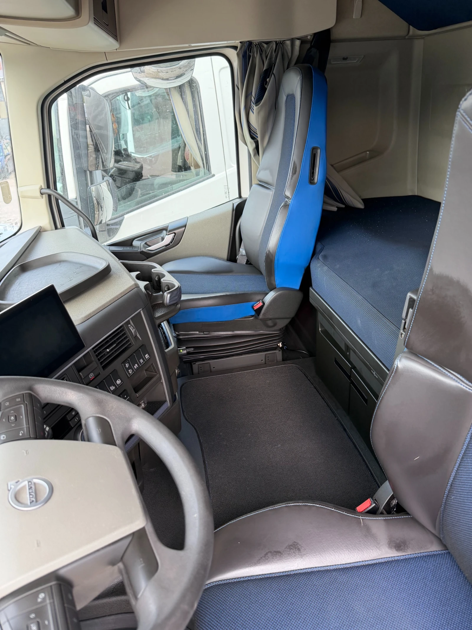 Volvo Fh 460 I-Save, снимка 4 - Камиони - 55803736