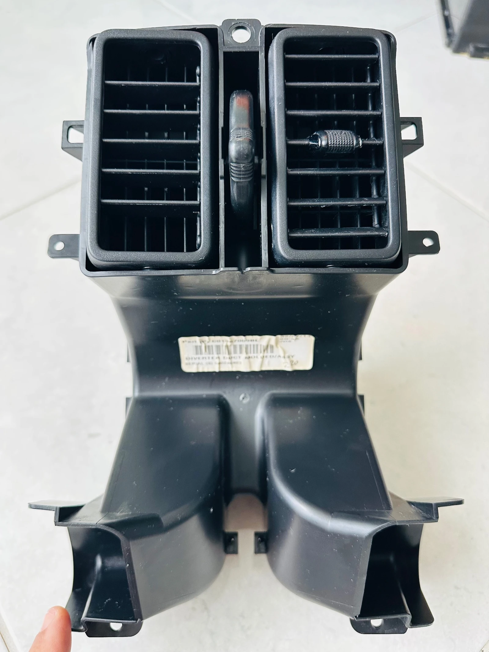 Задна вентилационна решетка/въздуховод за Jeep Grand Cherokee WK2