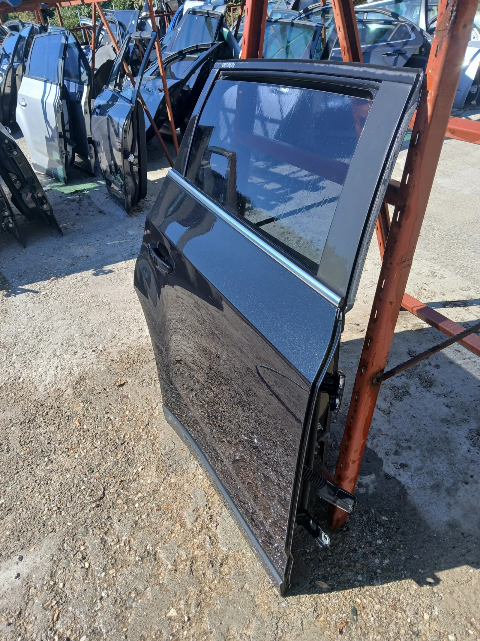 Врата задна дясна Chevrolet Orlando 2012г , снимка 3 - Части - 56114610