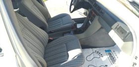 Mercedes-Benz 124 230E, снимка 8