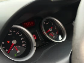 Renault Megane 1.6 16V, снимка 9