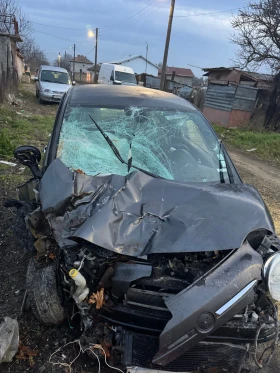 Fiat 500e На части, снимка 4