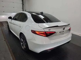 Alfa Romeo Giulia * 2.0 Turbo AWD | 8ZF | ROOF | CAM | RED INT  | Mobile.bg � ����� ������ 2