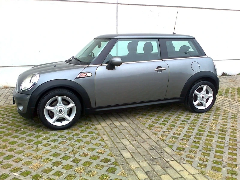 Mini Cooper  BENZIN, снимка 4 - Автомобили и джипове - 44511357