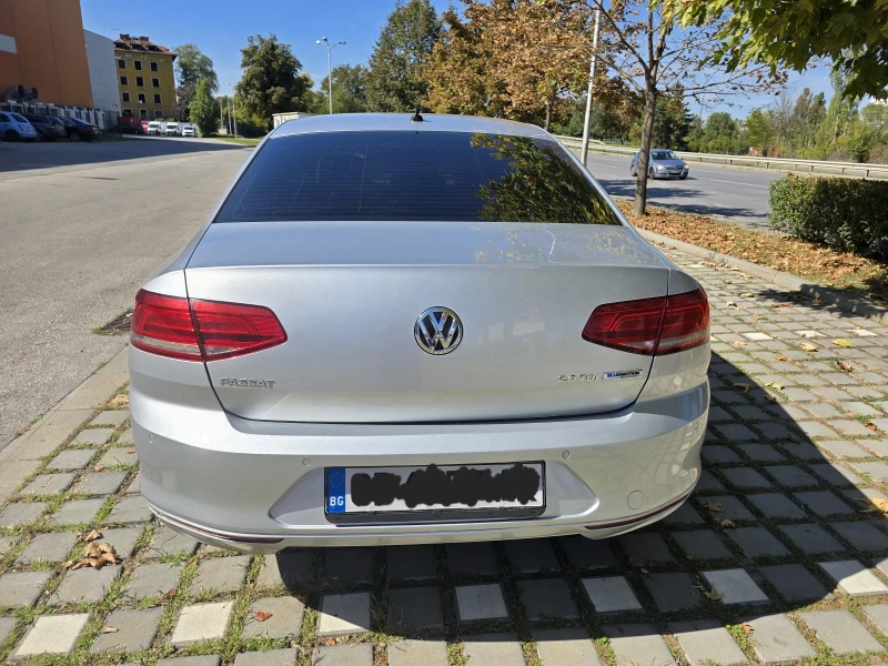 VW Passat 2.0TDI, снимка 6 - Автомобили и джипове - 47393192