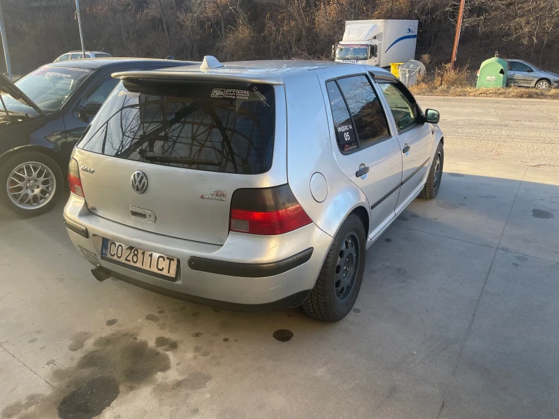 VW Golf, снимка 5 - Автомобили и джипове - 48125172