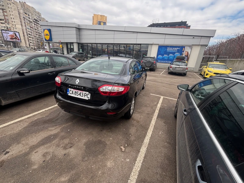 Renault Fluence, снимка 5 - Автомобили и джипове - 48769140