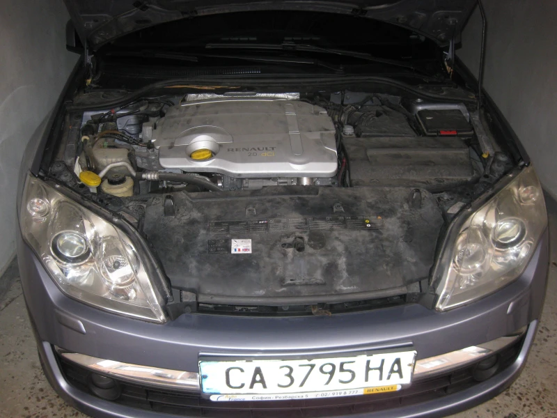 Renault Laguna, снимка 6 - Автомобили и джипове - 49318946