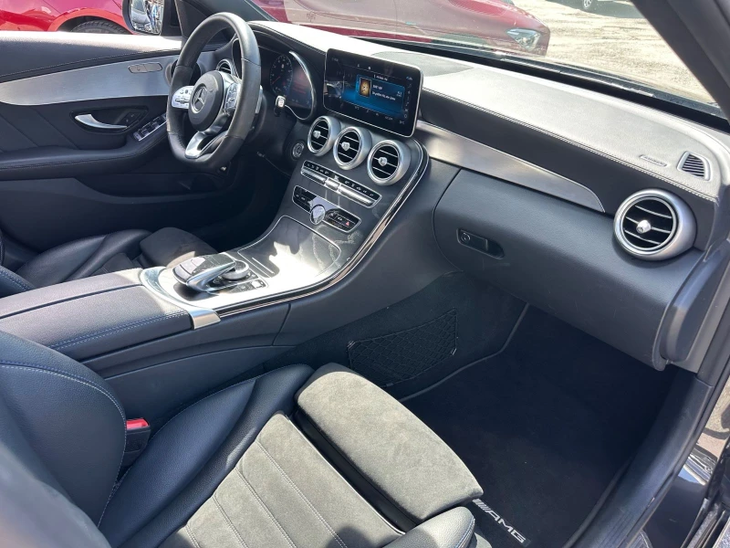Mercedes-Benz C 300 AMG/313HP/NAVI/LED/NIGHT/DISTR-PLUS/360/426v, снимка 12 - Автомобили и джипове - 50289277