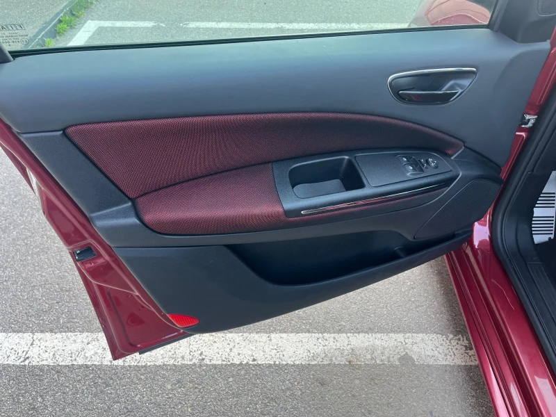 Fiat Bravo 1.4TI-150k.c. КЛИМАТРОНИК, снимка 8 - Автомобили и джипове - 50557604