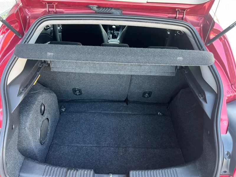 Fiat Bravo 1.4TI-150k.c. КЛИМАТРОНИК, снимка 15 - Автомобили и джипове - 50557604