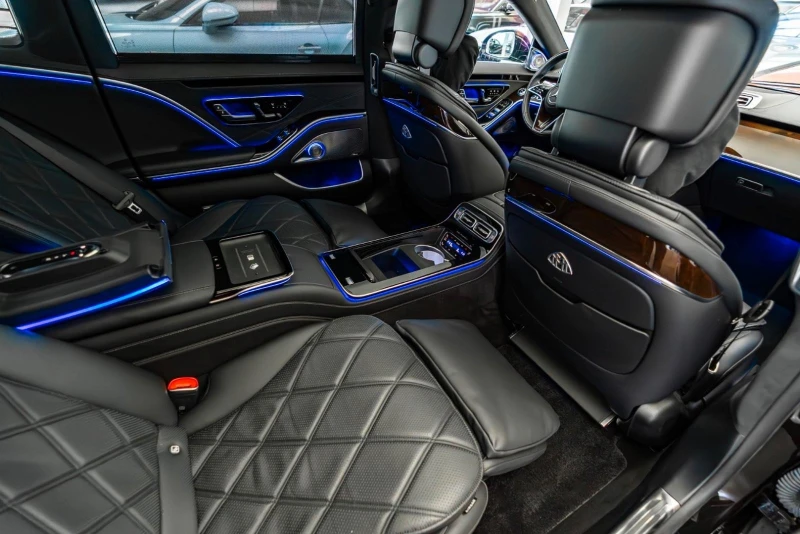 Mercedes-Benz S 580 MAYBACH/4M/EXCLUSIV/FIRST CLASS/BURM 4D/PANO/HUD/, снимка 15 - Автомобили и джипове - 51932241