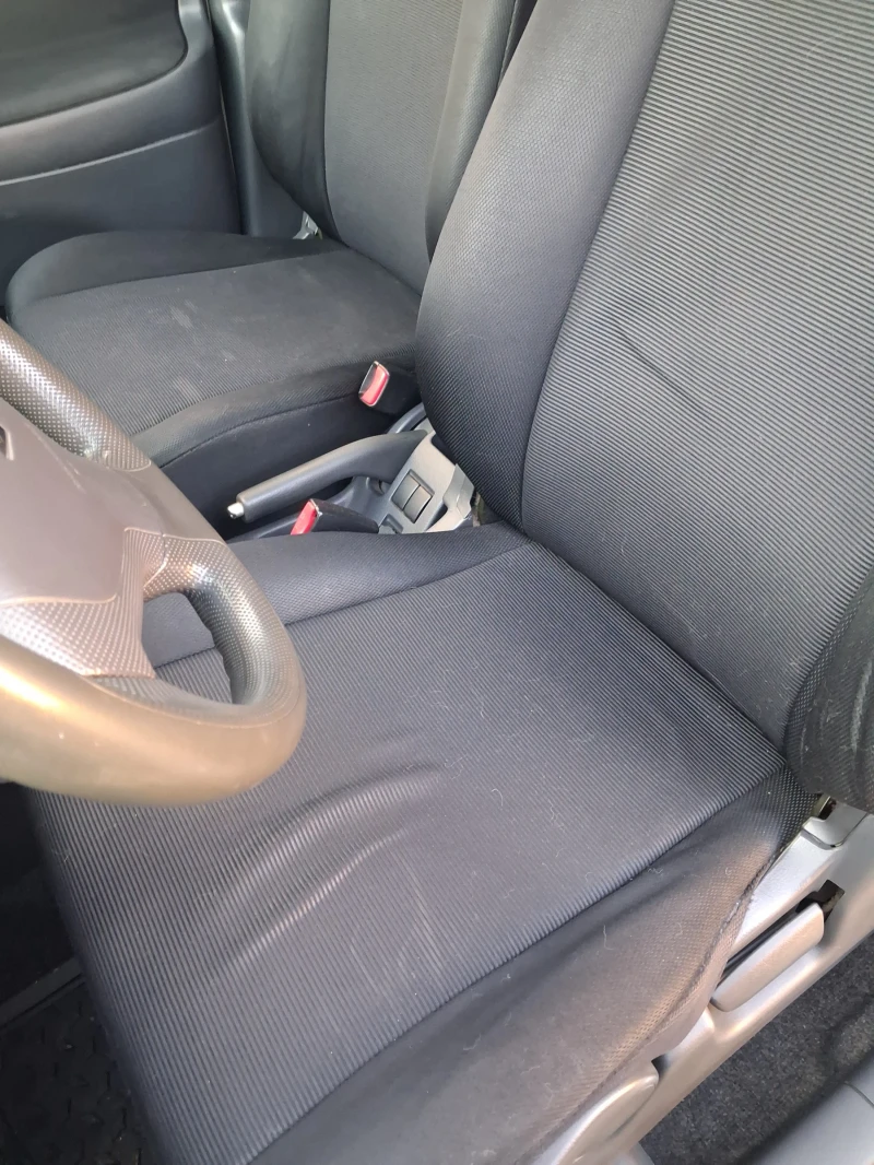 Suzuki Liana, снимка 5 - Автомобили и джипове - 52772580