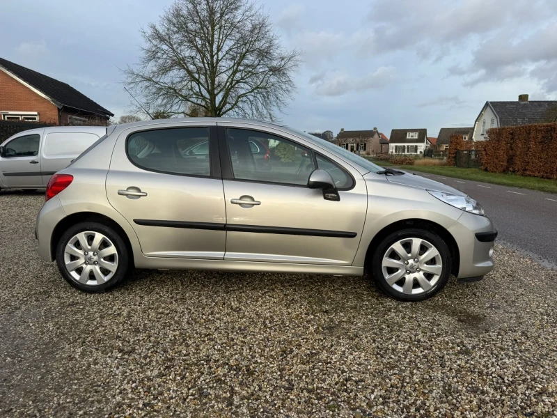 Peugeot 207 1.6 109, снимка 5 - Автомобили и джипове - 53086030