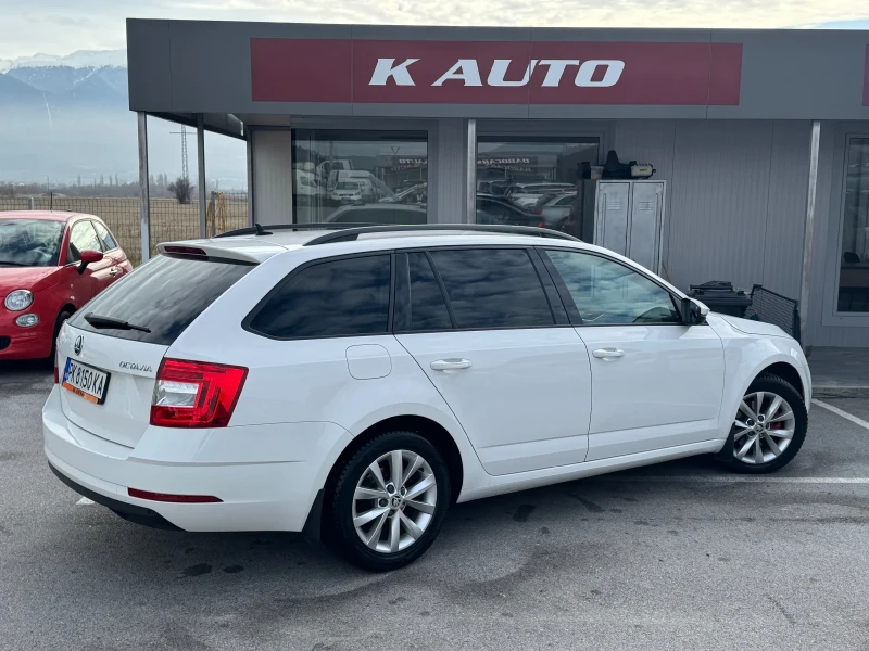 Skoda Octavia TDi / LED / DSG / Smartlink, снимка 3 - Автомобили и джипове - 53126556