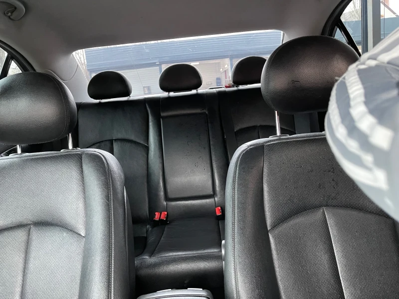 Mercedes-Benz E 320, снимка 8 - Автомобили и джипове - 53185002