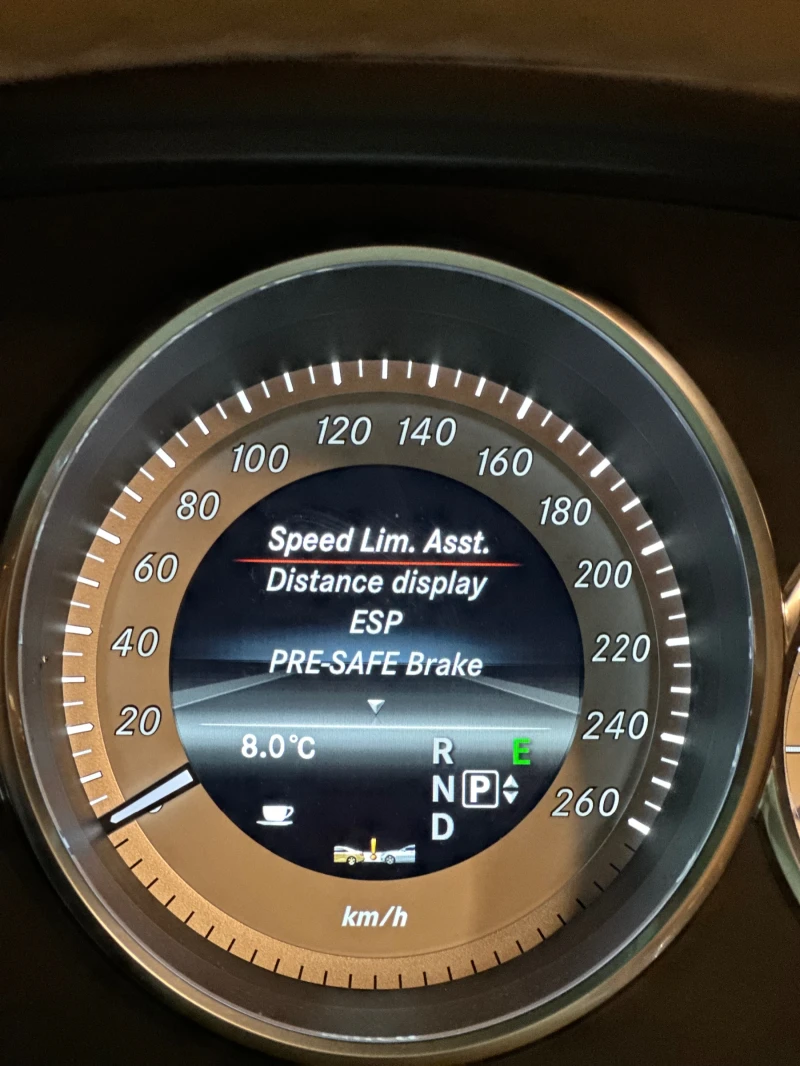 Mercedes-Benz CLS 350, снимка 8 - Автомобили и джипове - 53221345