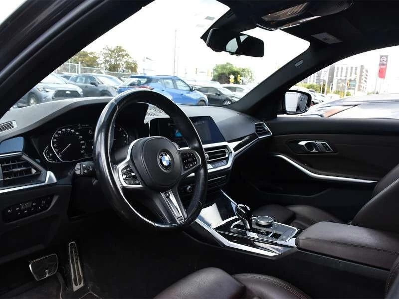 BMW 330 * xDrive * CARFAX * ЦЕНА ДО БГ, снимка 11 - Автомобили и джипове - 53274610